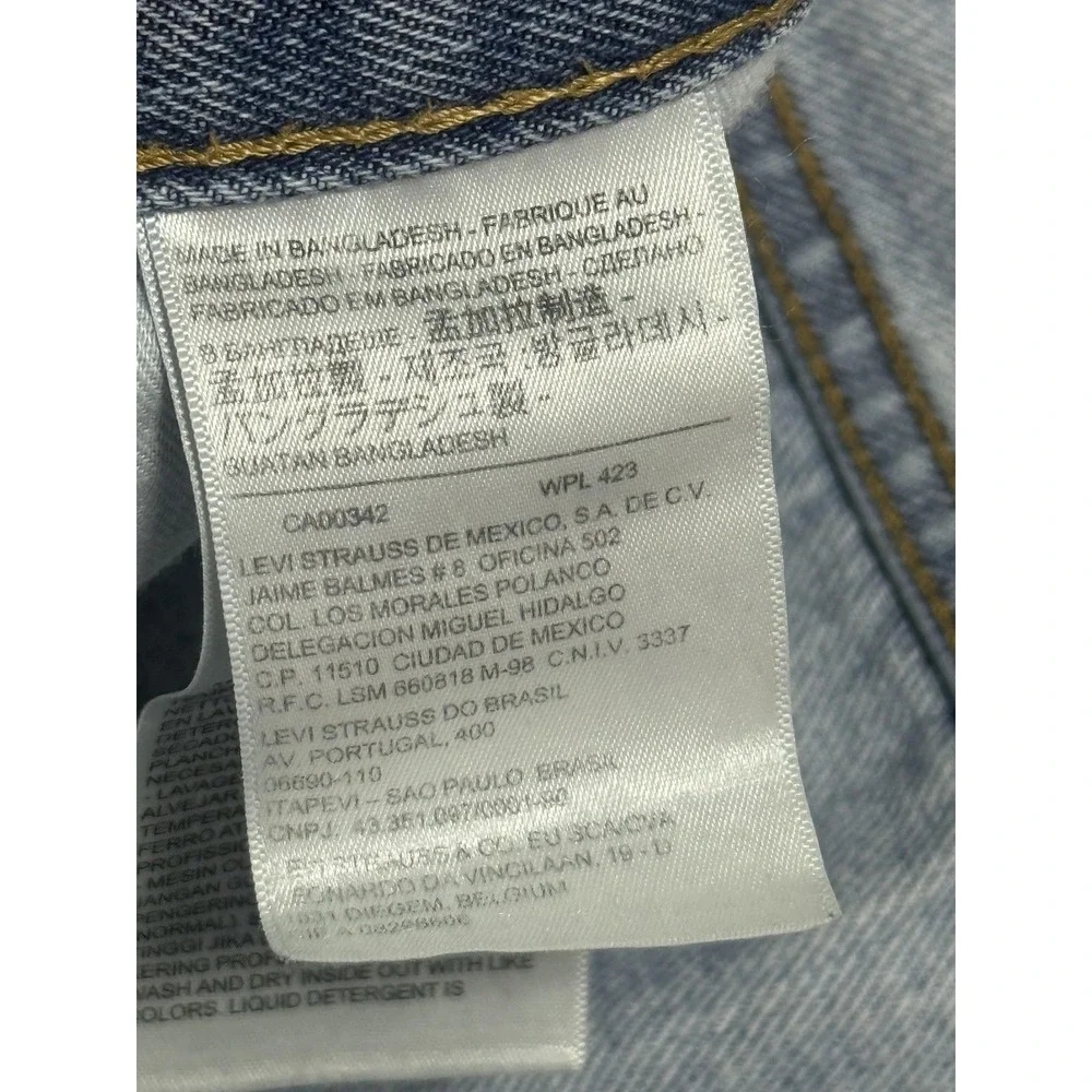 Levis 550 Jeans Mens 38x32 Light Wash Relaxed Fit Tapered Leg‎ Denim Zip Fly